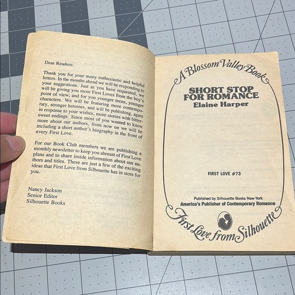 Book - Short Stop for Romance - Picture 6 of 7